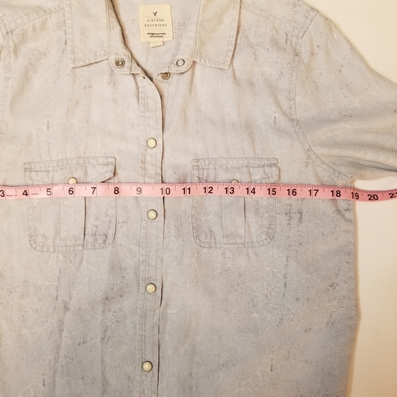 AE Chambray Boyfriend Shirt - Picture 8 of 11